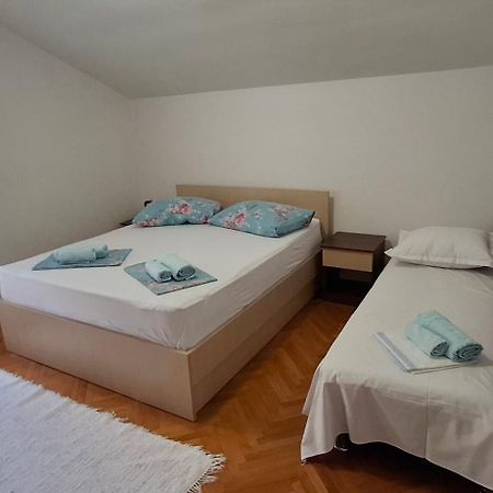 Apartamento Downtown Dream Makarska Exterior foto