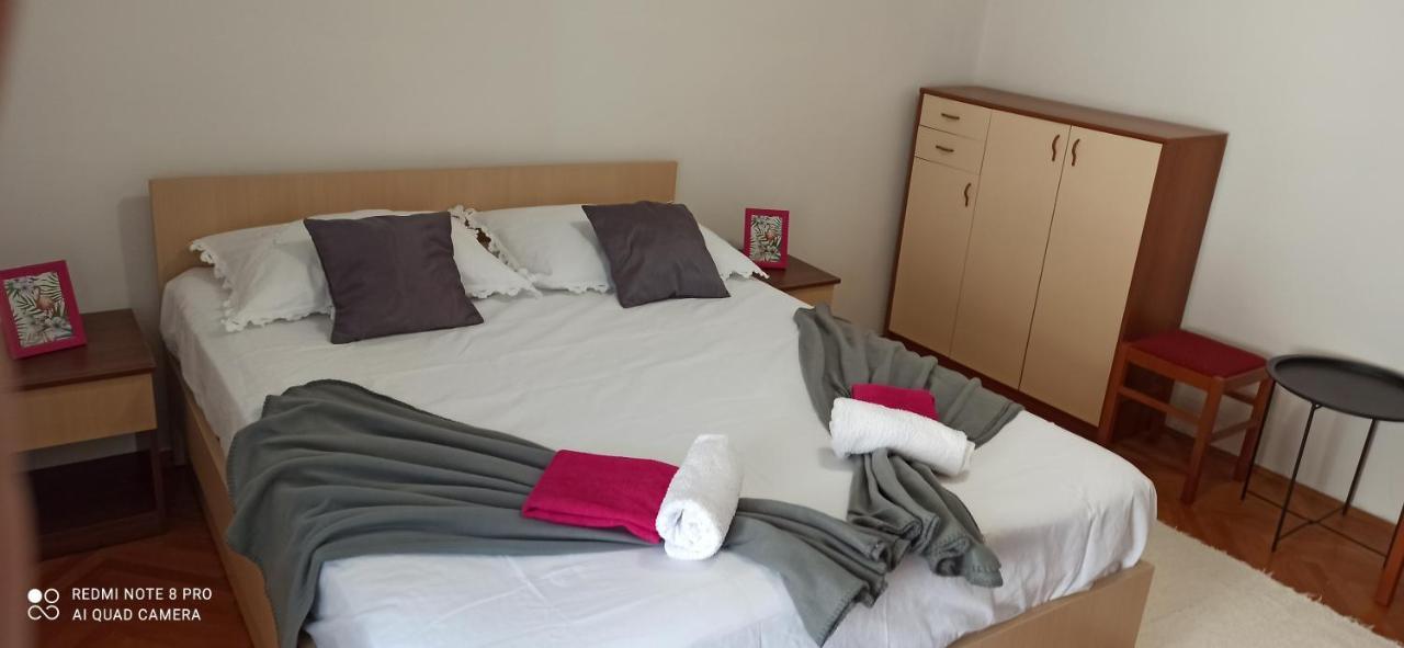 Apartamento Downtown Dream Makarska Exterior foto